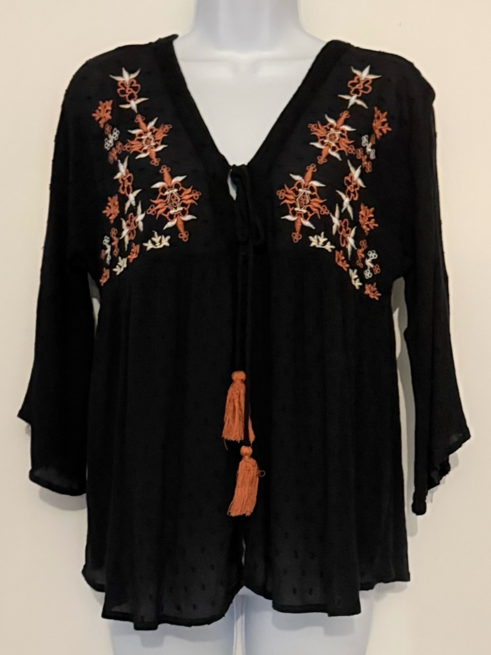En Creme Boho Tassel Tunic
